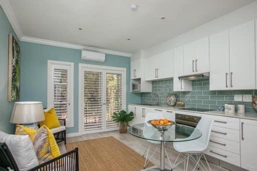 37 Alexandra Avenue, Self Catering Executive Apartment No Load Shedding And Water Outages 요하네스버그 외부 사진